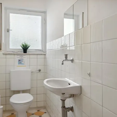 Home2Stay Apartmenthaus Koengen Kitchen,Wifi,Smart Tv *** Extérieur photo