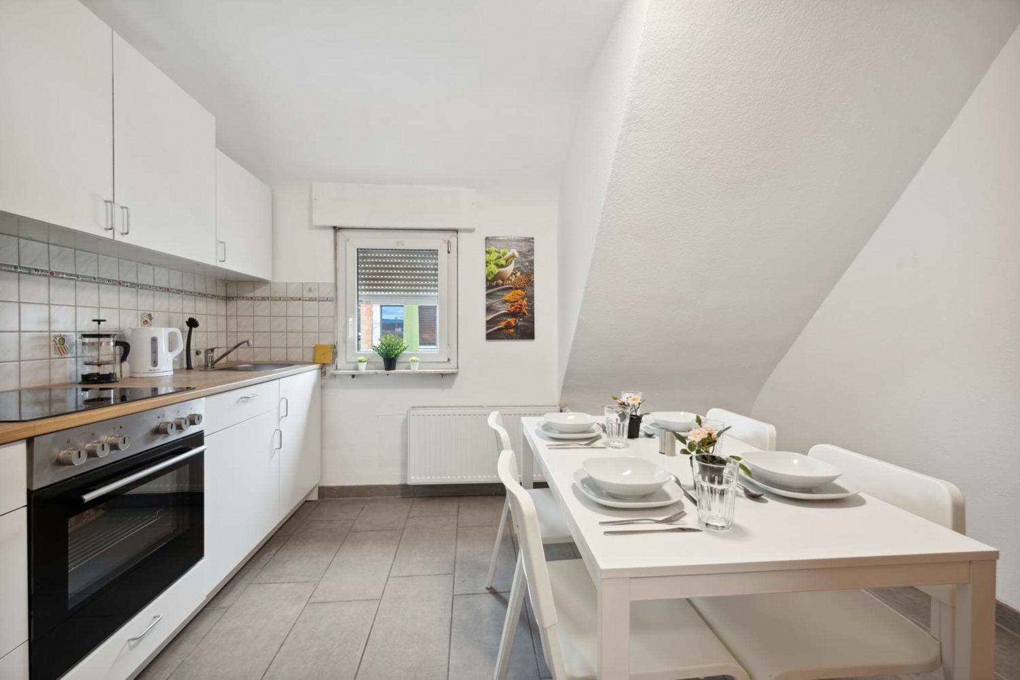 Home2stay Apartmenthaus Kitchen,wifi,smart Tv *** Köngen